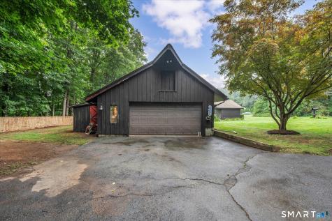 24 Sunrise Ridge Middlefield CT 06481