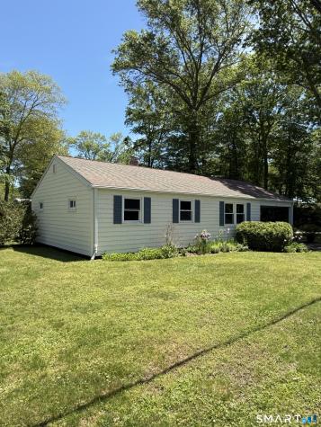 51 Rogers Lake Trail Old Lyme CT 06371