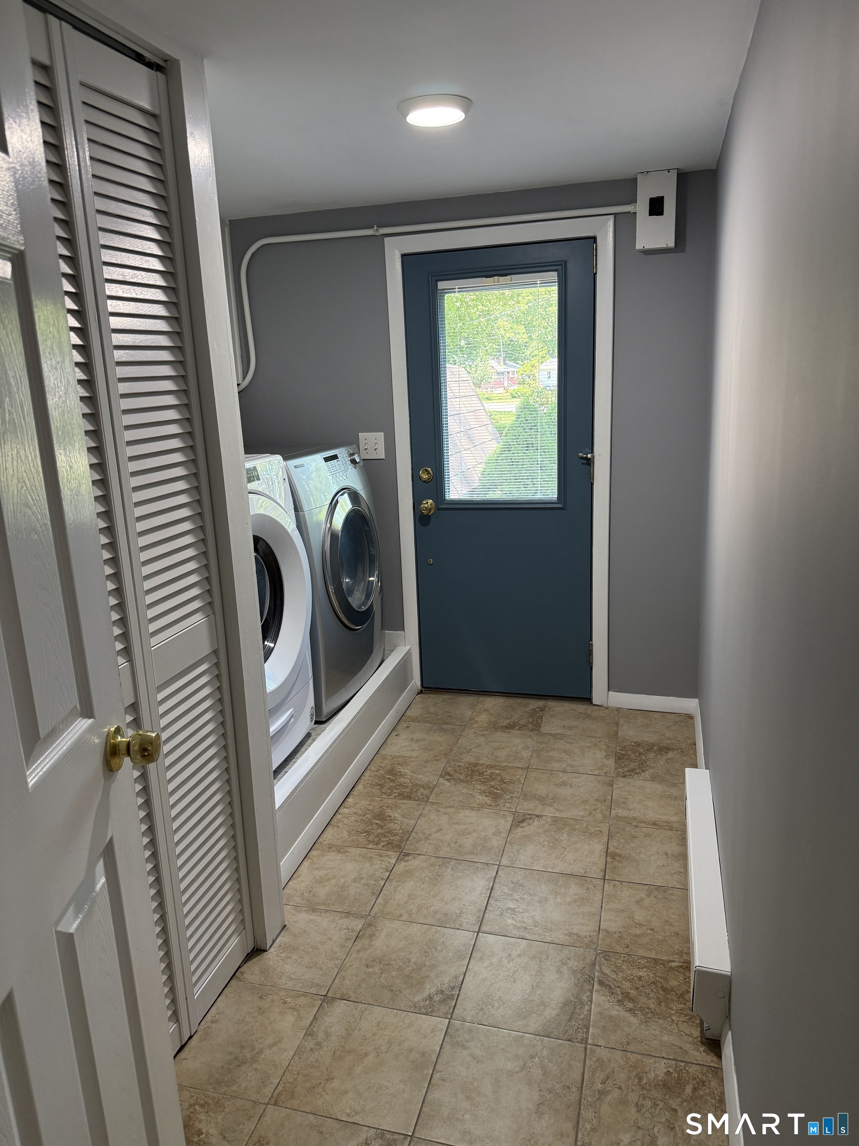 51 Rogers Lake Trail Old Lyme CT 06371