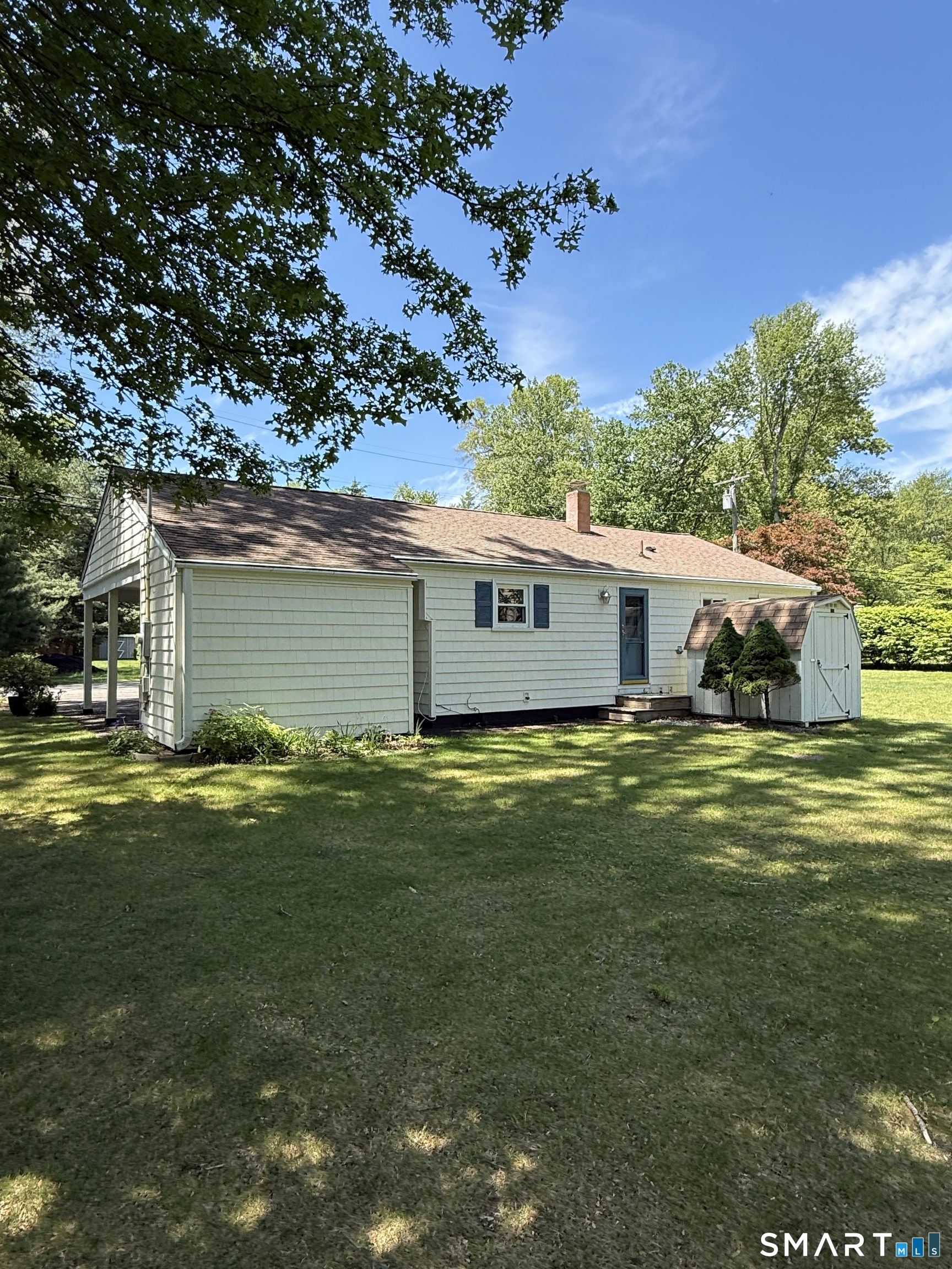 51 Rogers Lake Trail Old Lyme CT 06371