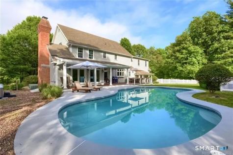 493 Pequot Trail Stonington CT 06378