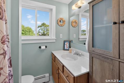 68 Ivy Street Branford CT 06405