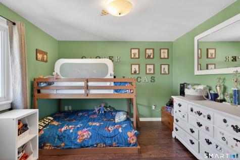 68 Ivy Street Branford CT 06405