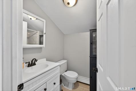 68 Ivy Street Branford CT 06405