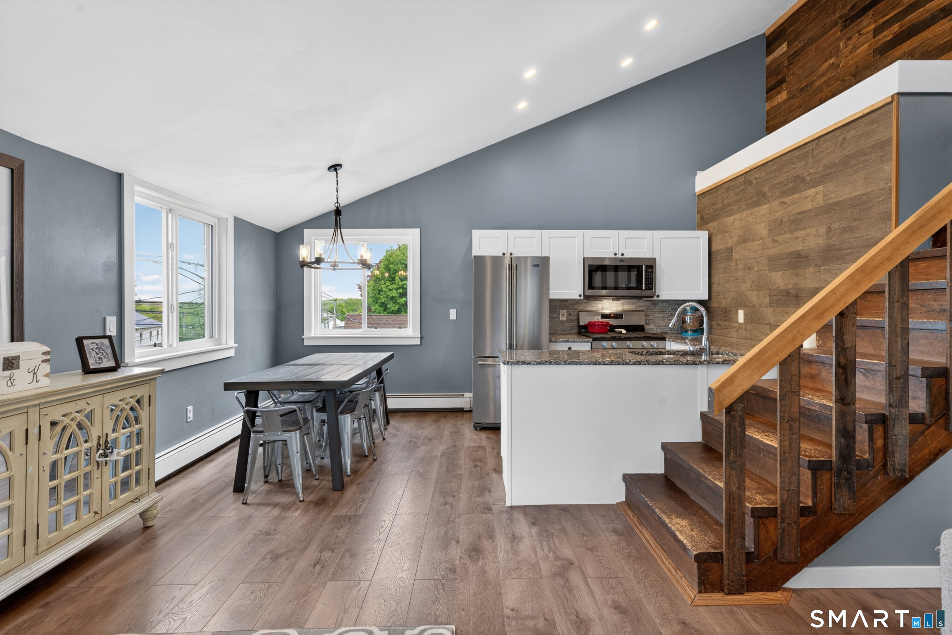 68 Ivy Street Branford CT 06405