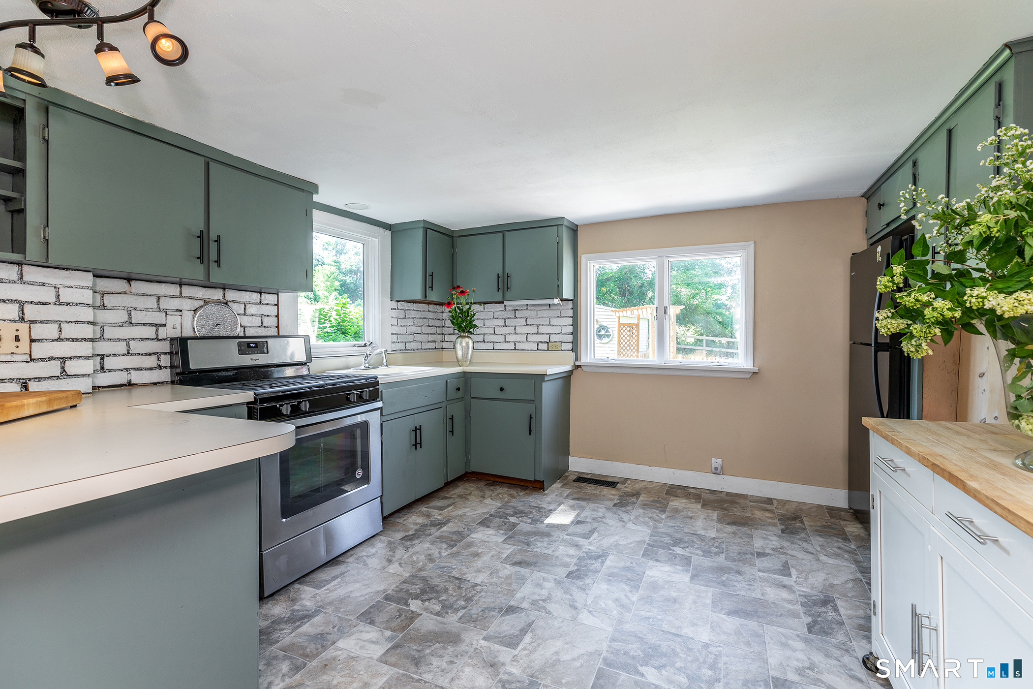 39 Johnson Road Kent CT 06757