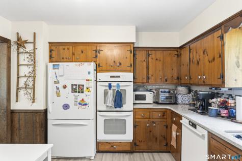 825 Jeremy Swamp Road Southbury CT 06488