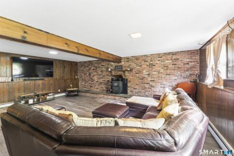 825 Jeremy Swamp Road Southbury CT 06488