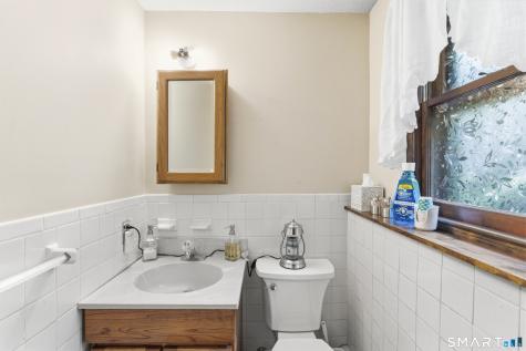 825 Jeremy Swamp Road Southbury CT 06488