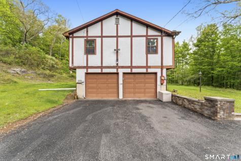 825 Jeremy Swamp Road Southbury CT 06488
