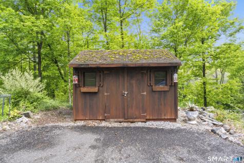 825 Jeremy Swamp Road Southbury CT 06488
