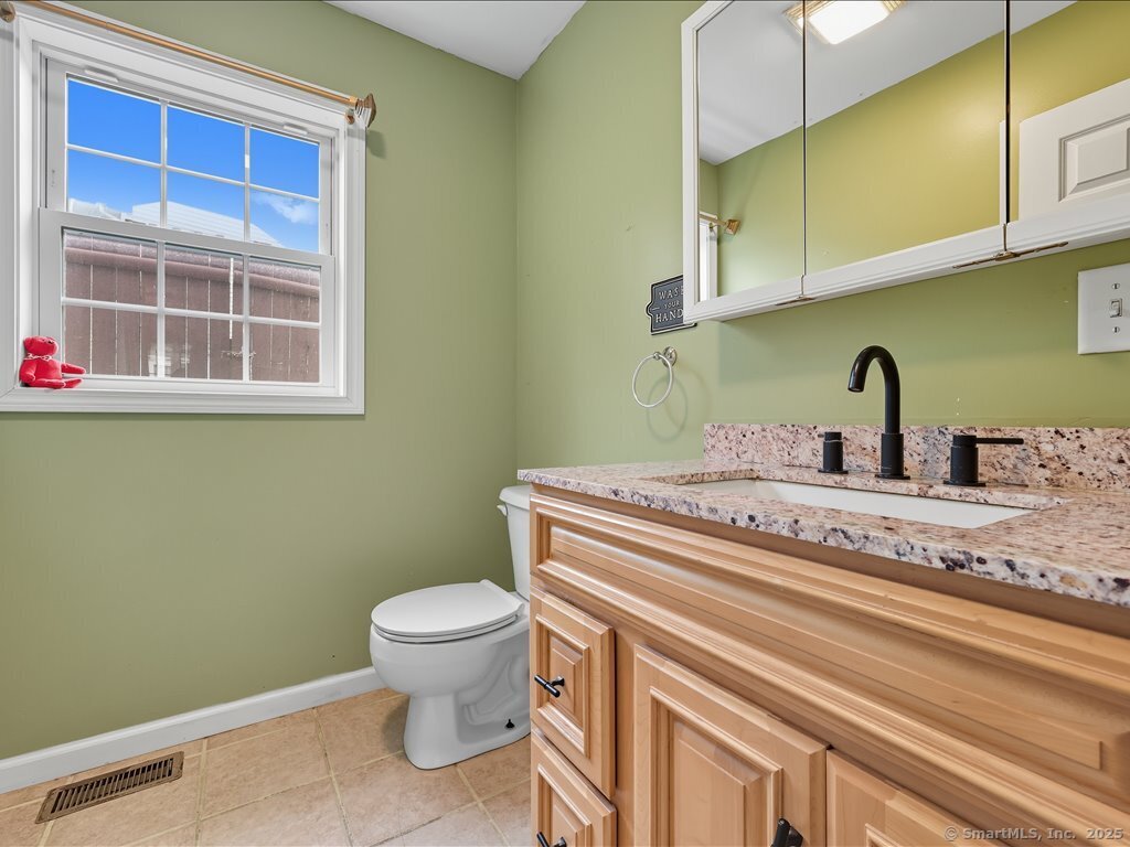 13 Sherman Street Norwich CT 06360