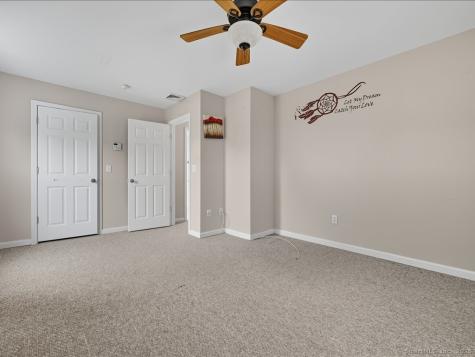 13 Sherman Street Norwich CT 06360