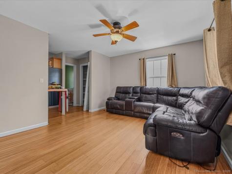 13 Sherman Street Norwich CT 06360