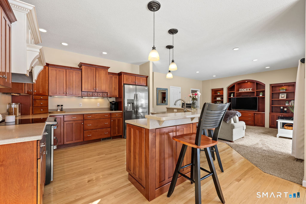 3 Meagan Circle Ellington CT 06029