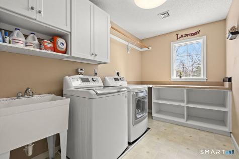 3 Meagan Circle Ellington CT 06029