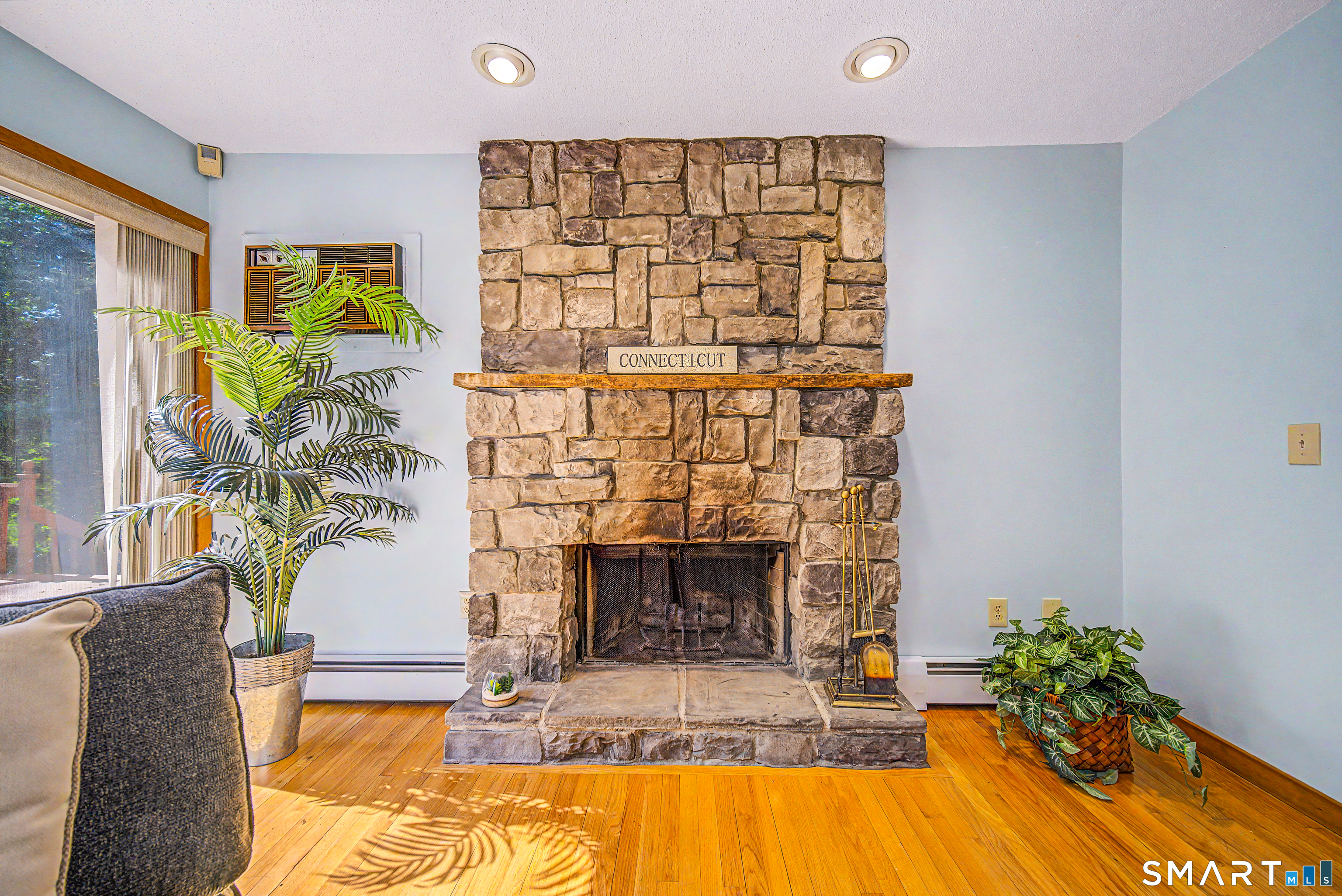 16 Jacobs Hill Road Mansfield CT 06250