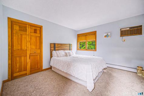 16 Jacobs Hill Road Mansfield CT 06250