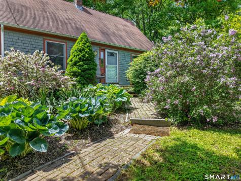8 Lee Brook Drive Ledyard CT 06339