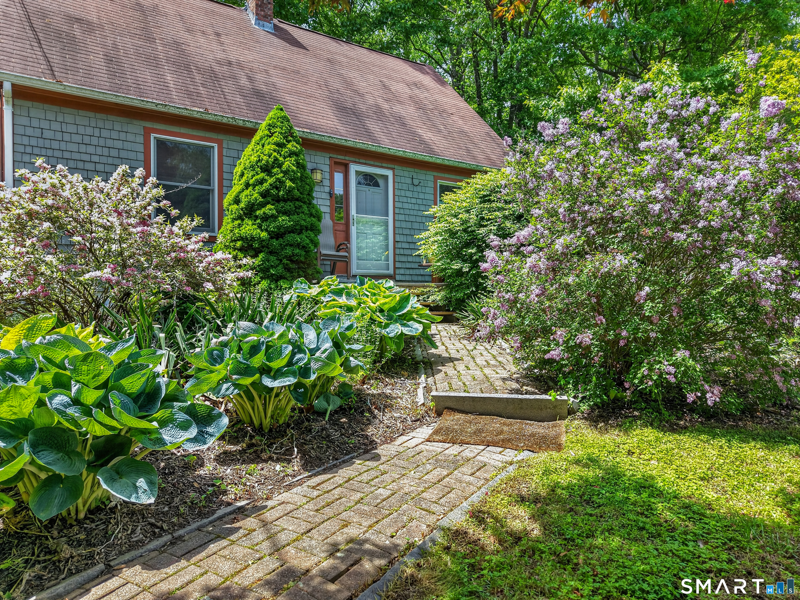 8 Lee Brook Drive Ledyard CT 06339
