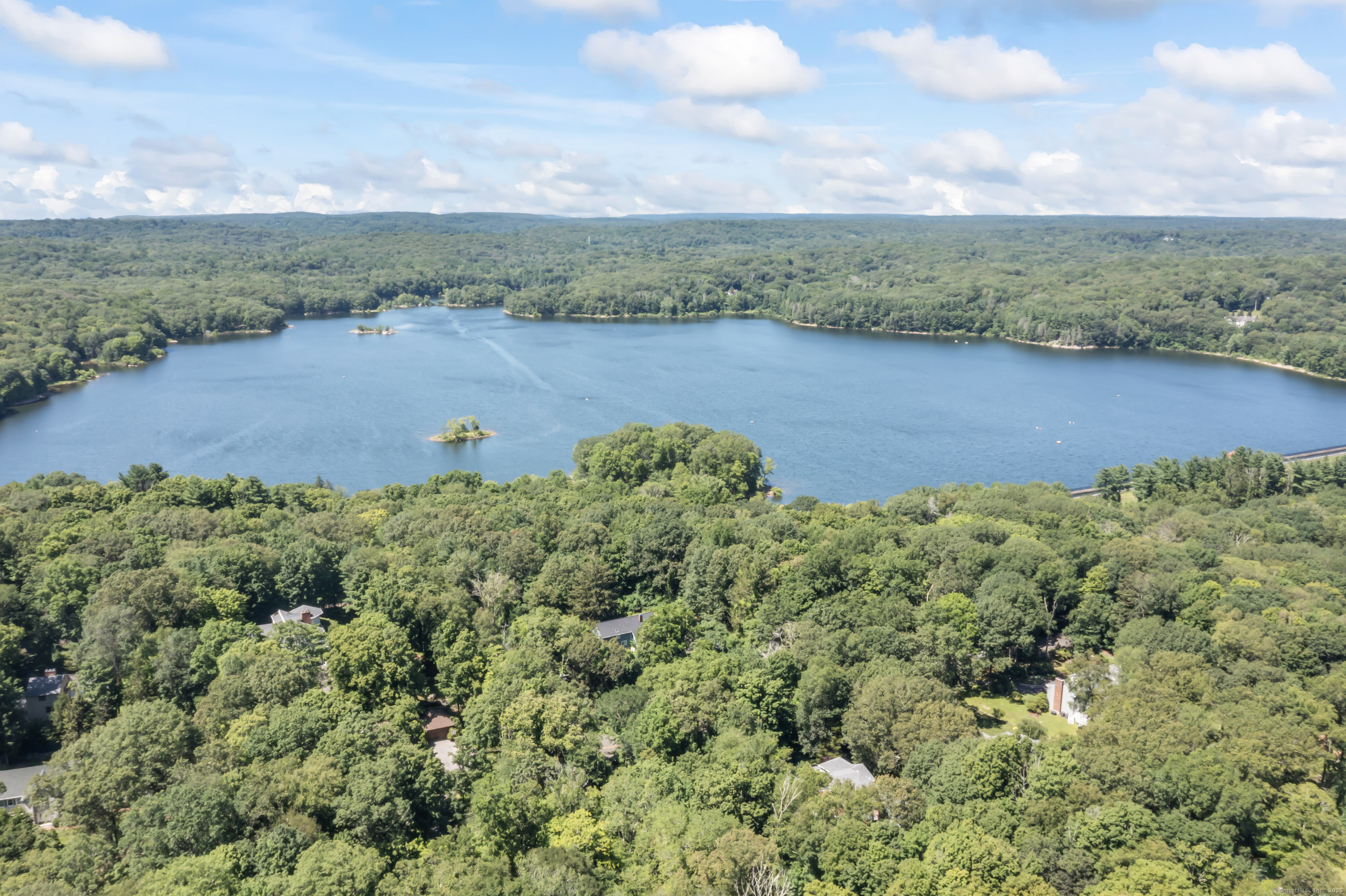 501 Woodbine Road Stamford CT 06903