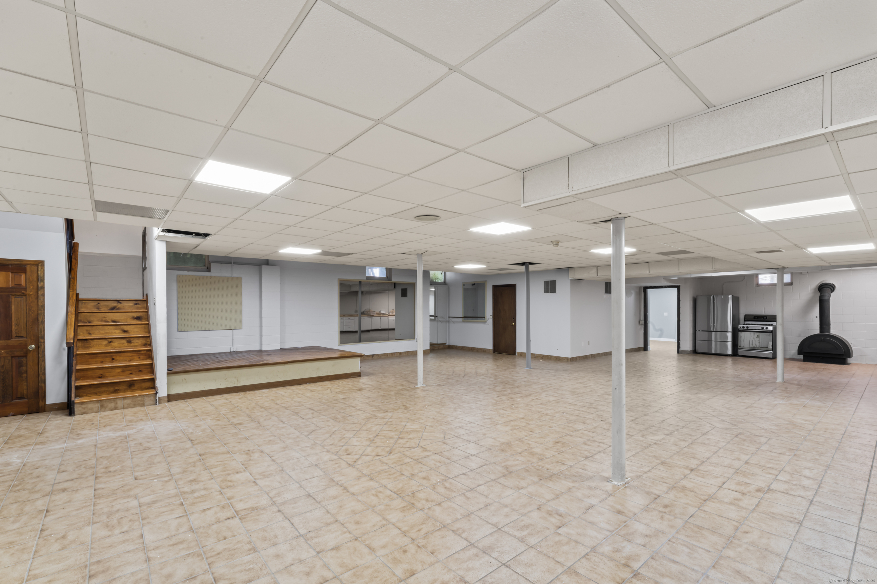 501 Woodbine Road Stamford CT 06903