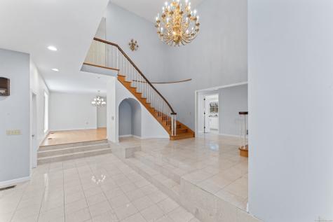 501 Woodbine Road Stamford CT 06903
