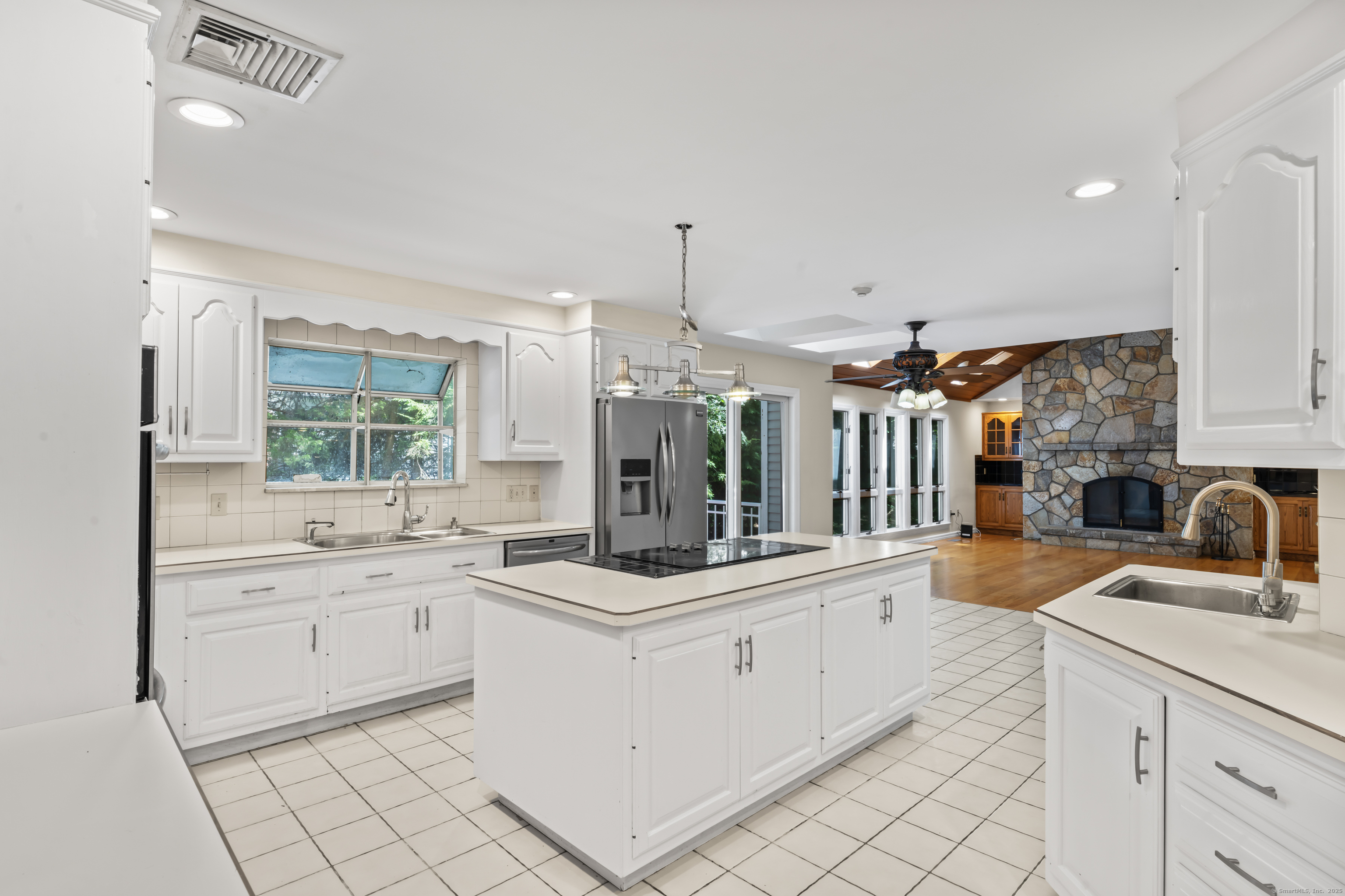 501 Woodbine Road Stamford CT 06903