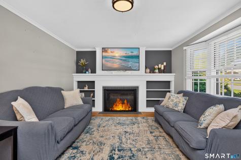 76 Chamberlain Road Wethersfield CT 06109