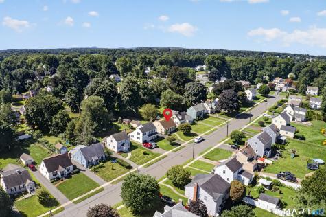 76 Chamberlain Road Wethersfield CT 06109