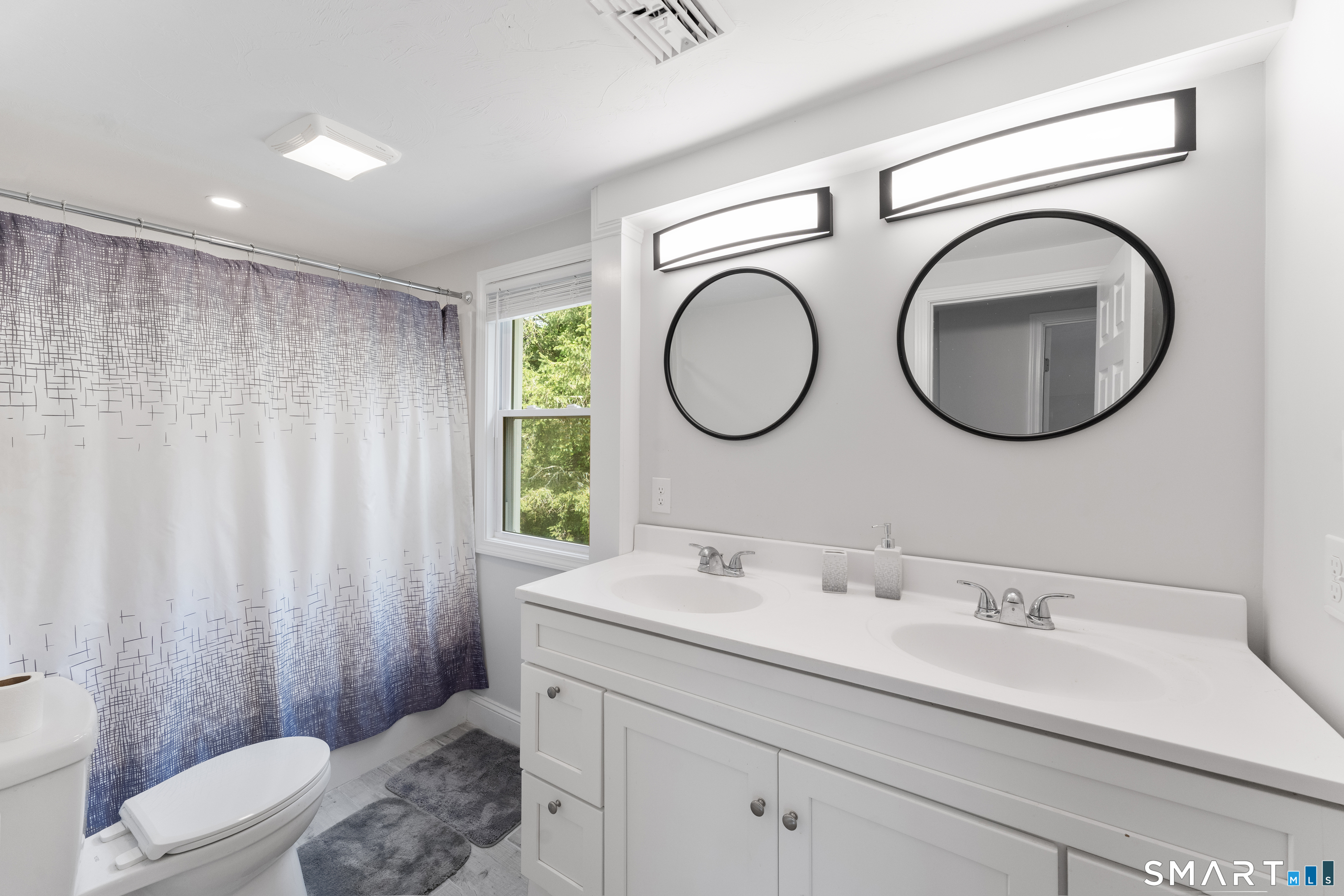 25 Watson Road Thompson CT 06262