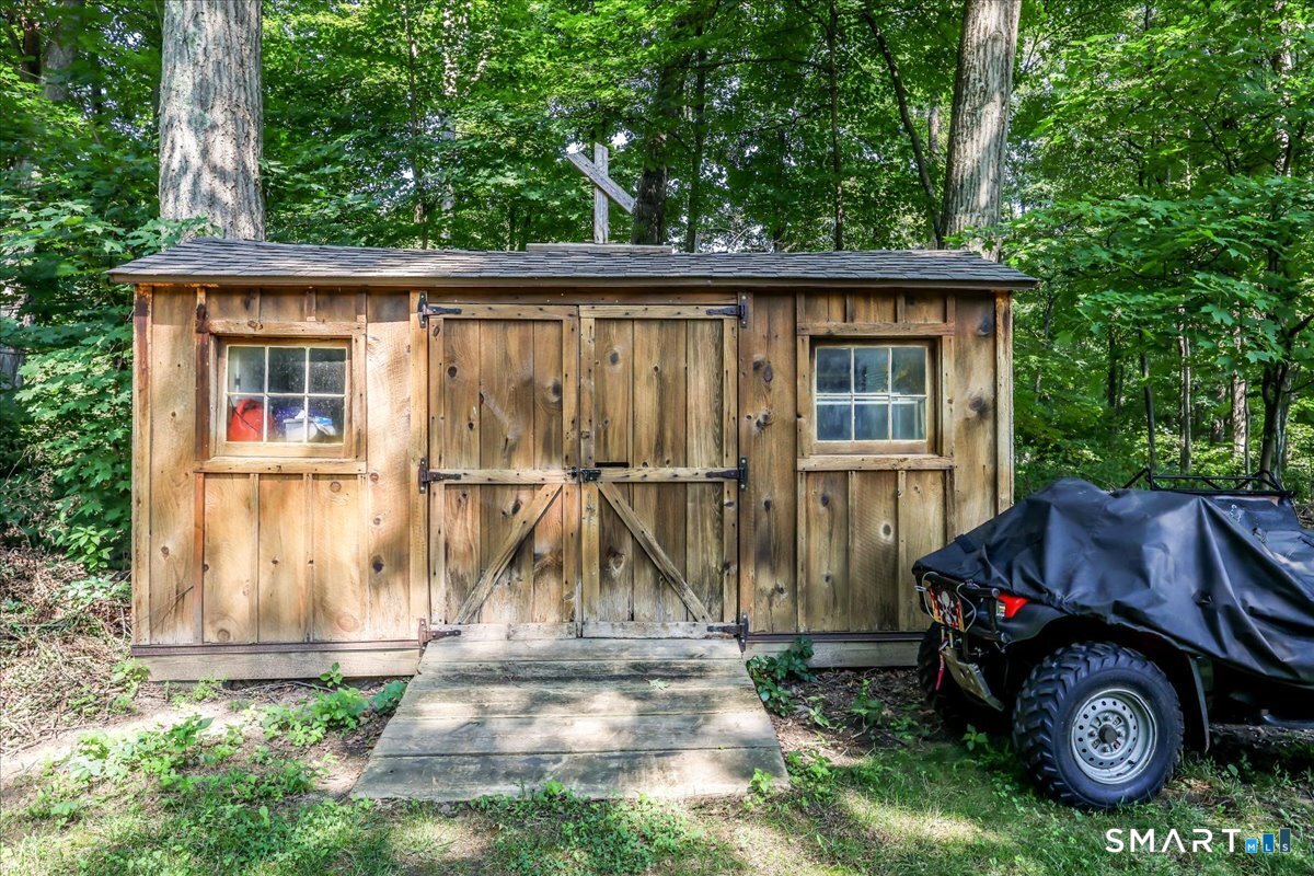 311 Mountain Road Wilton CT 06897