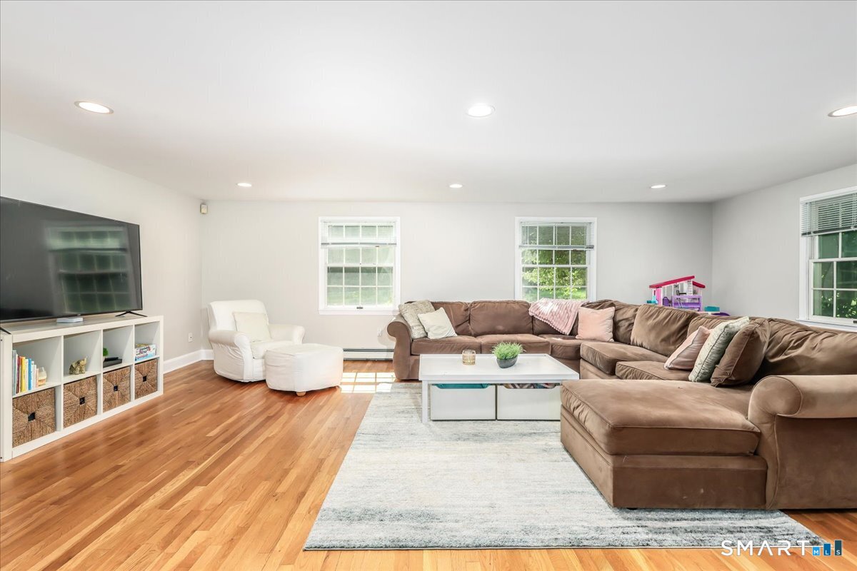 311 Mountain Road Wilton CT 06897