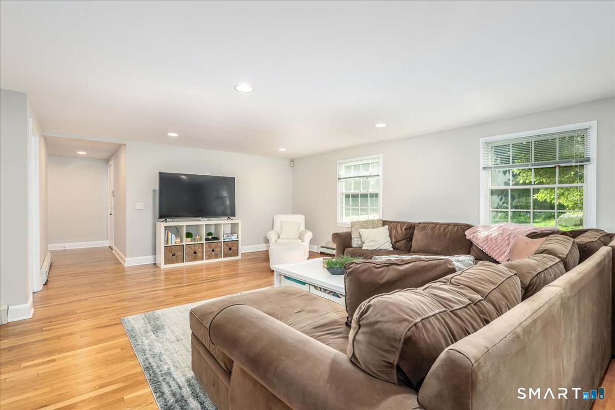 311 Mountain Road Wilton CT 06897