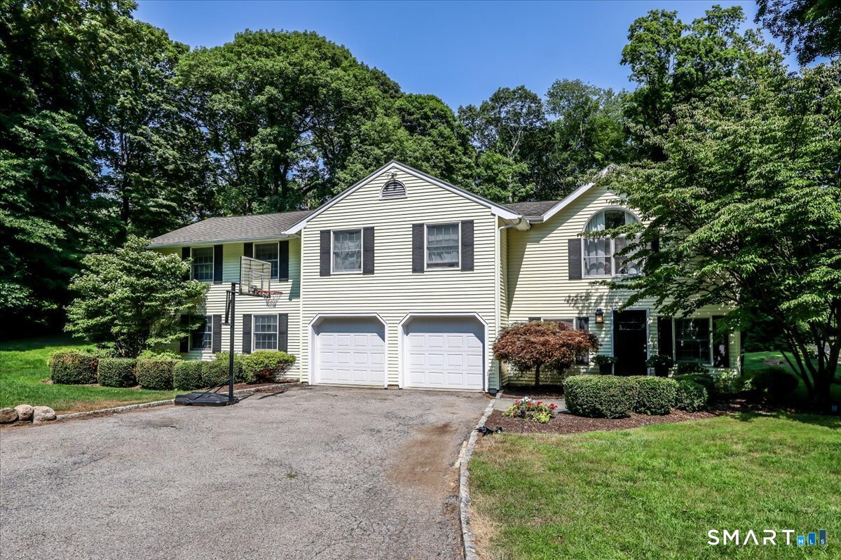 311 Mountain Road Wilton CT 06897