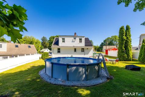 18 Crestwood Avenue Waterbury CT 06704