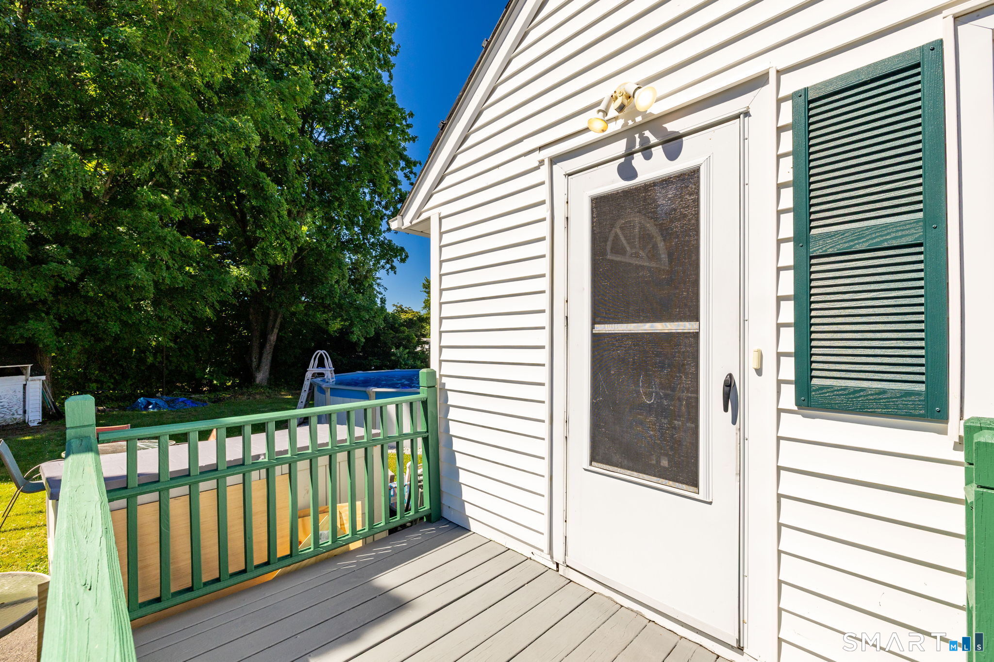 18 Crestwood Avenue Waterbury CT 06704