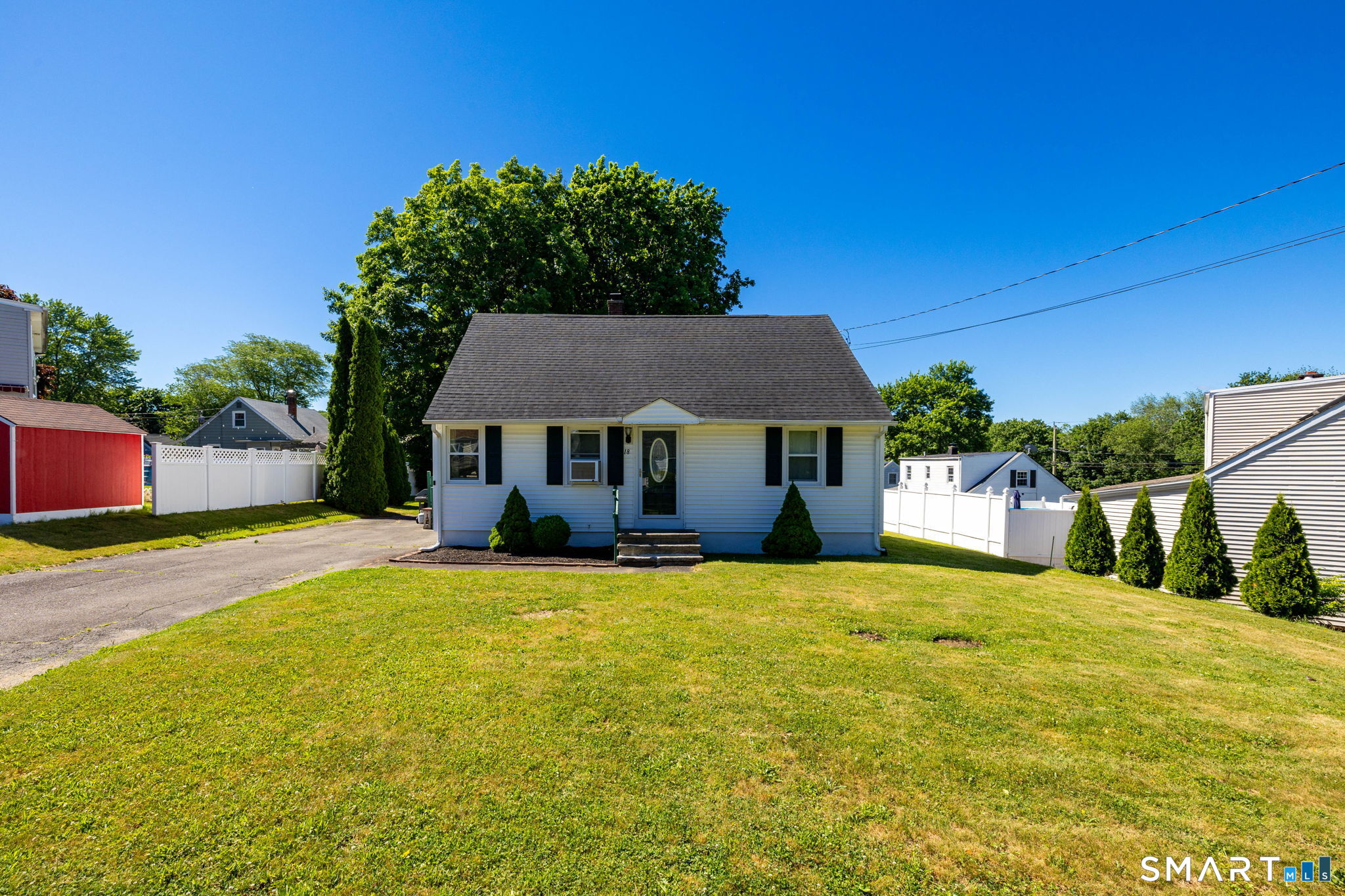 18 Crestwood Avenue Waterbury CT 06704