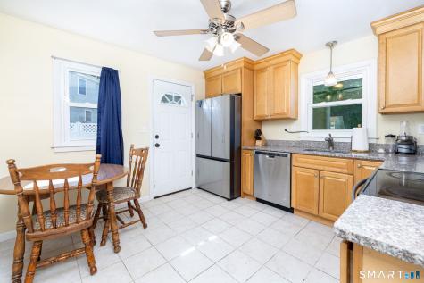 18 Crestwood Avenue Waterbury CT 06704