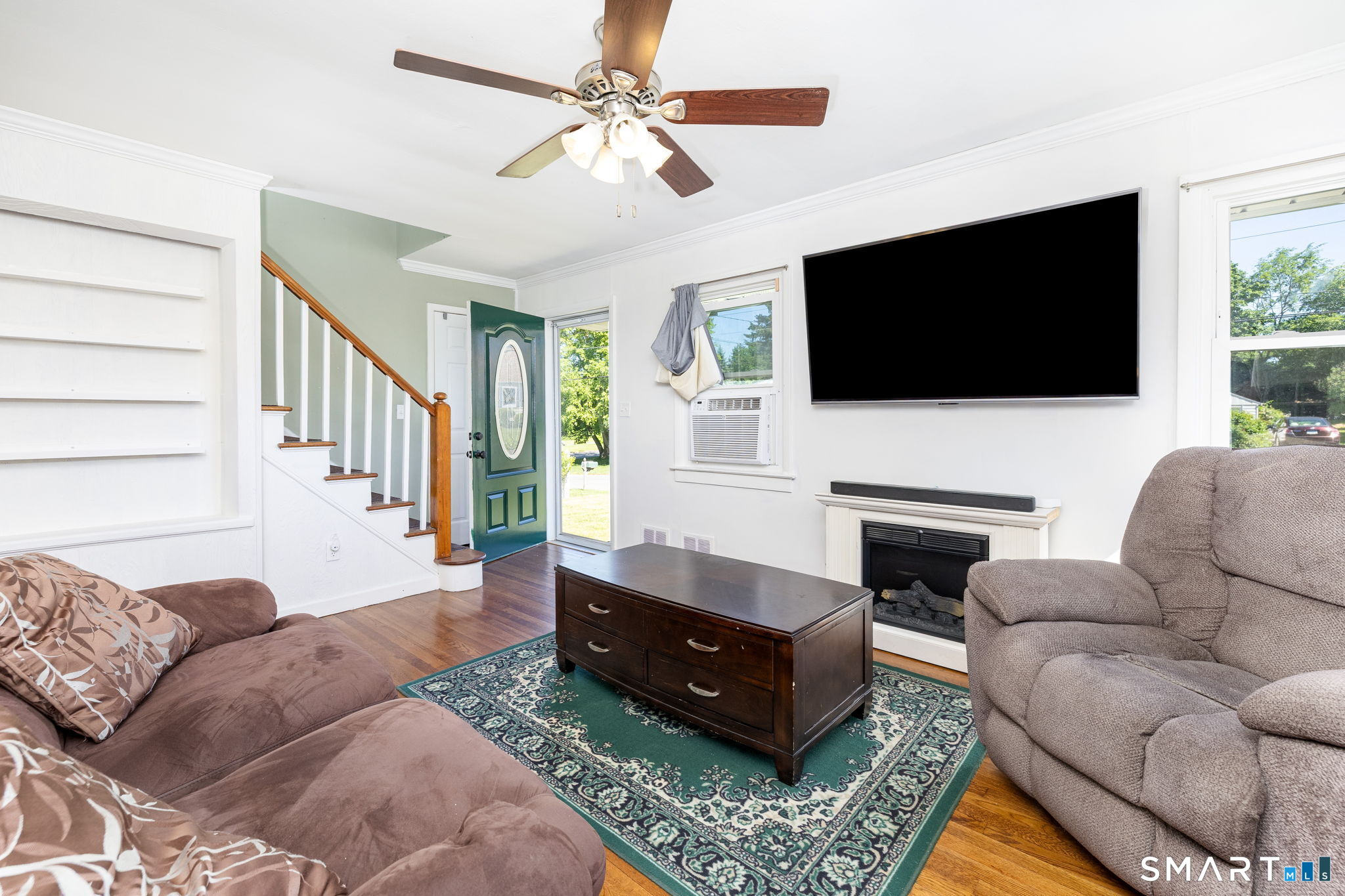 18 Crestwood Avenue Waterbury CT 06704