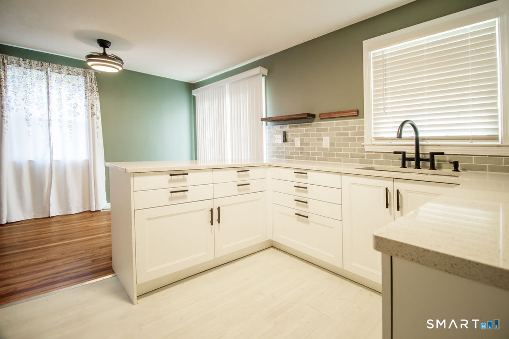 37 Lewis Lane West Hartford CT 06107