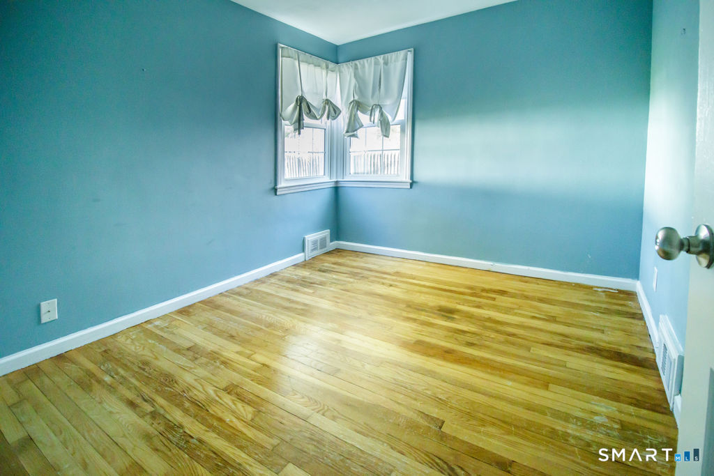 37 Lewis Lane West Hartford CT 06107