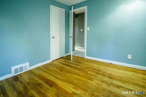 37 Lewis Lane West Hartford CT 06107