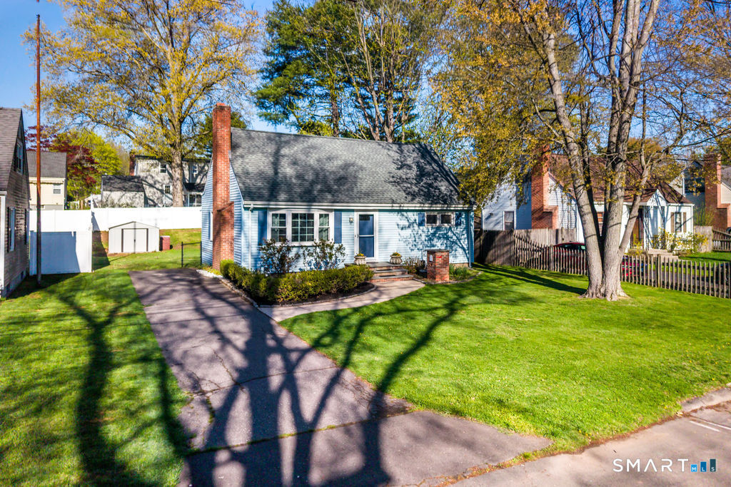 37 Lewis Lane West Hartford CT 06107