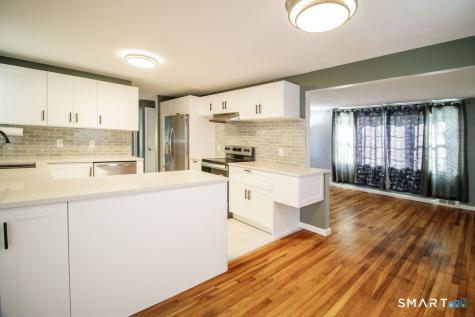 37 Lewis Lane West Hartford CT 06107
