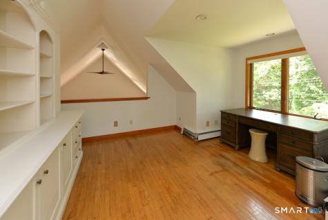 60 Old Field Road Southbury CT 06488