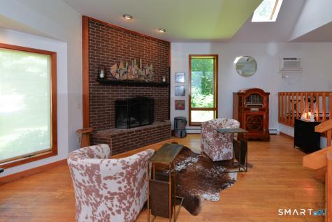 60 Old Field Road Southbury CT 06488