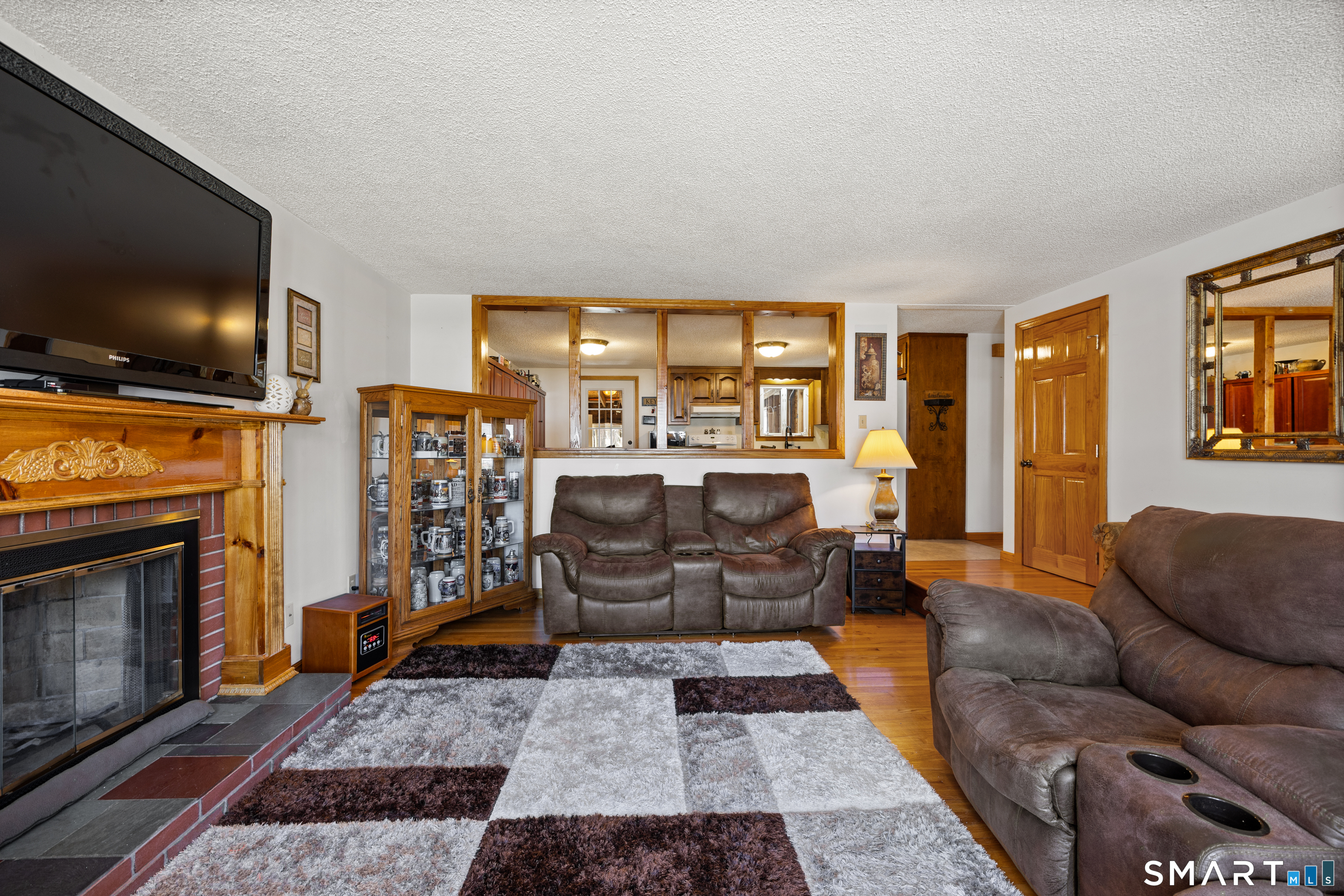 33 Provencher Drive Plainville CT 06062