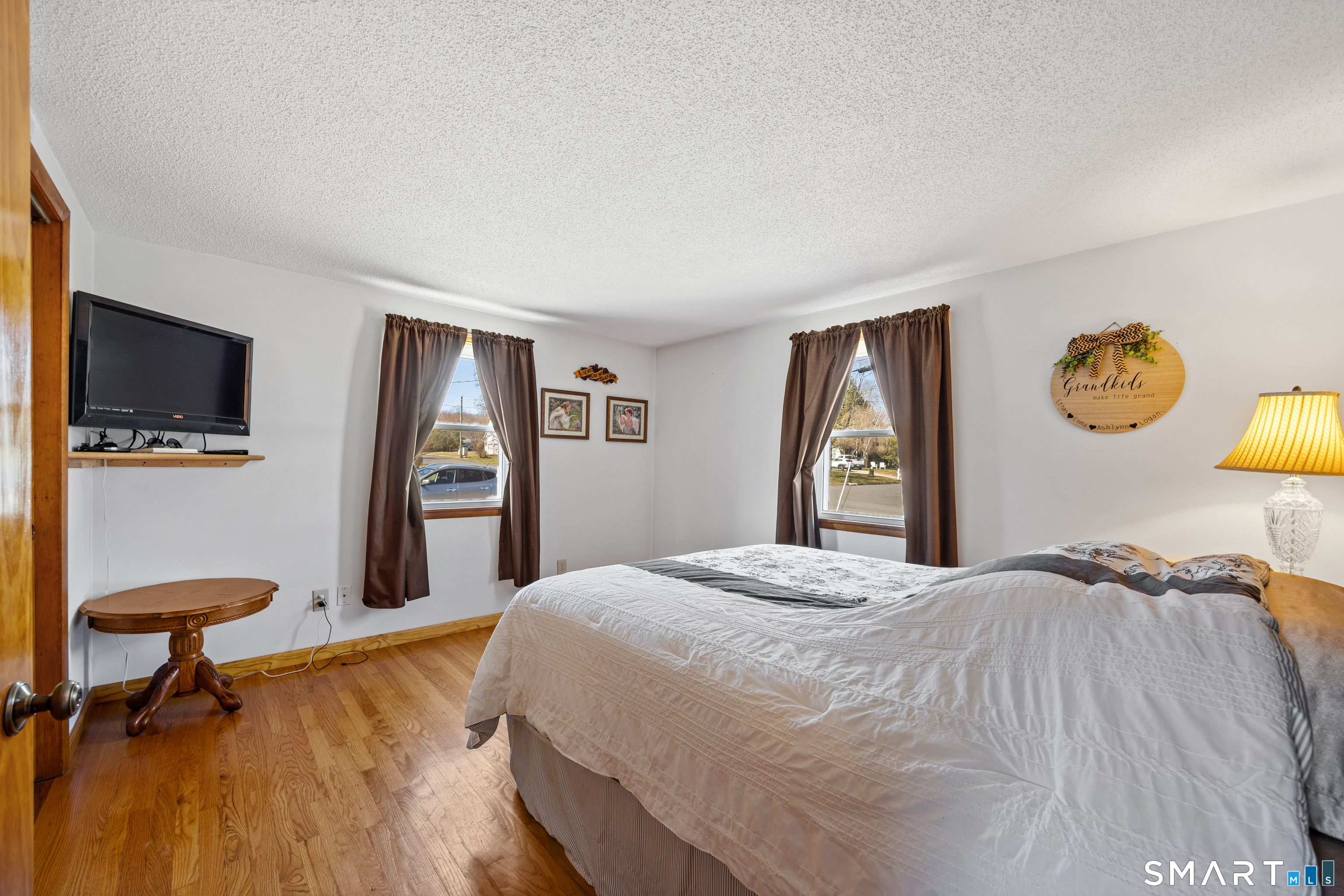 33 Provencher Drive Plainville CT 06062