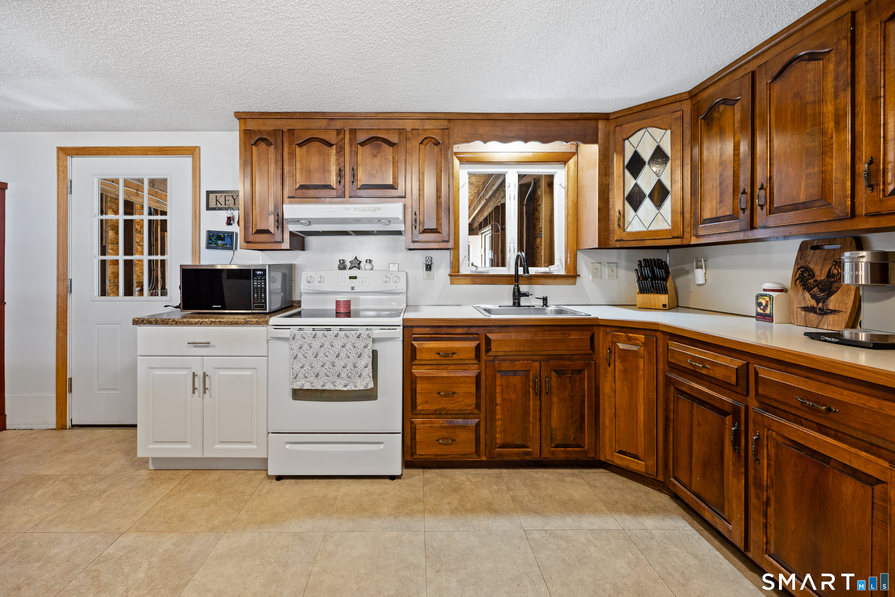 33 Provencher Drive Plainville CT 06062